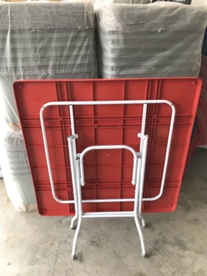 0eda81e4a0d19bbba51e22d1214400c2 Foldable Plastic Dining Table